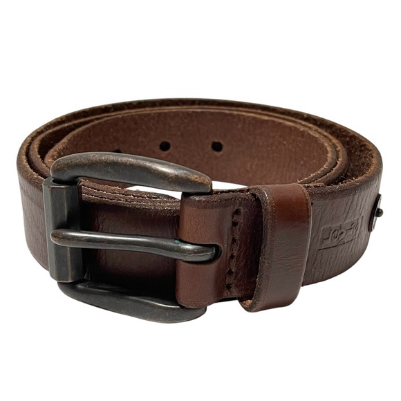 Levi's Genuine Leather Dark Brown Rivet Belt Classic Timeless Casual Size 40 - Picture 1 of 16